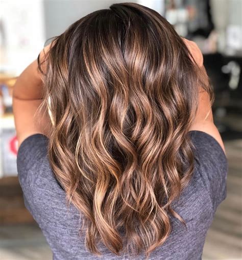 medium brown hair balayage